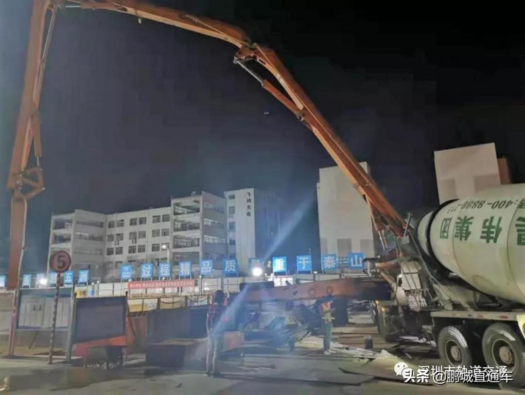 深圳工地坍塌事故，灾难背后的反思与呼唤安全警钟，13人失联