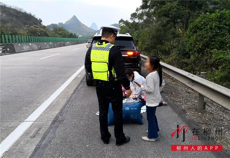 警方披露，19岁女生遭司机遗弃高速事件全程回顾